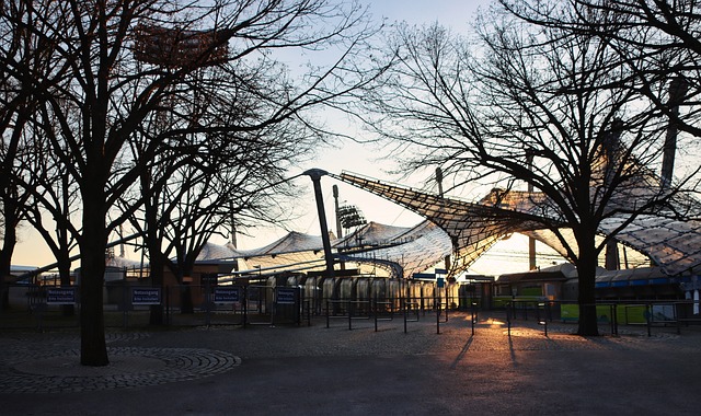 巨大优势与 巨大优势与